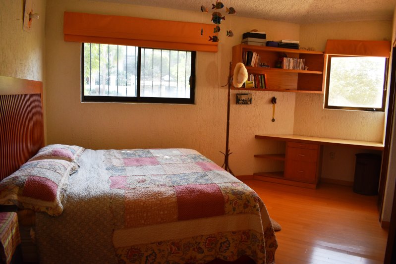 Galería de LAS CAÑADAS, CASA EN VENTA A CAMPO DE GOLF CON BONITA VISTA