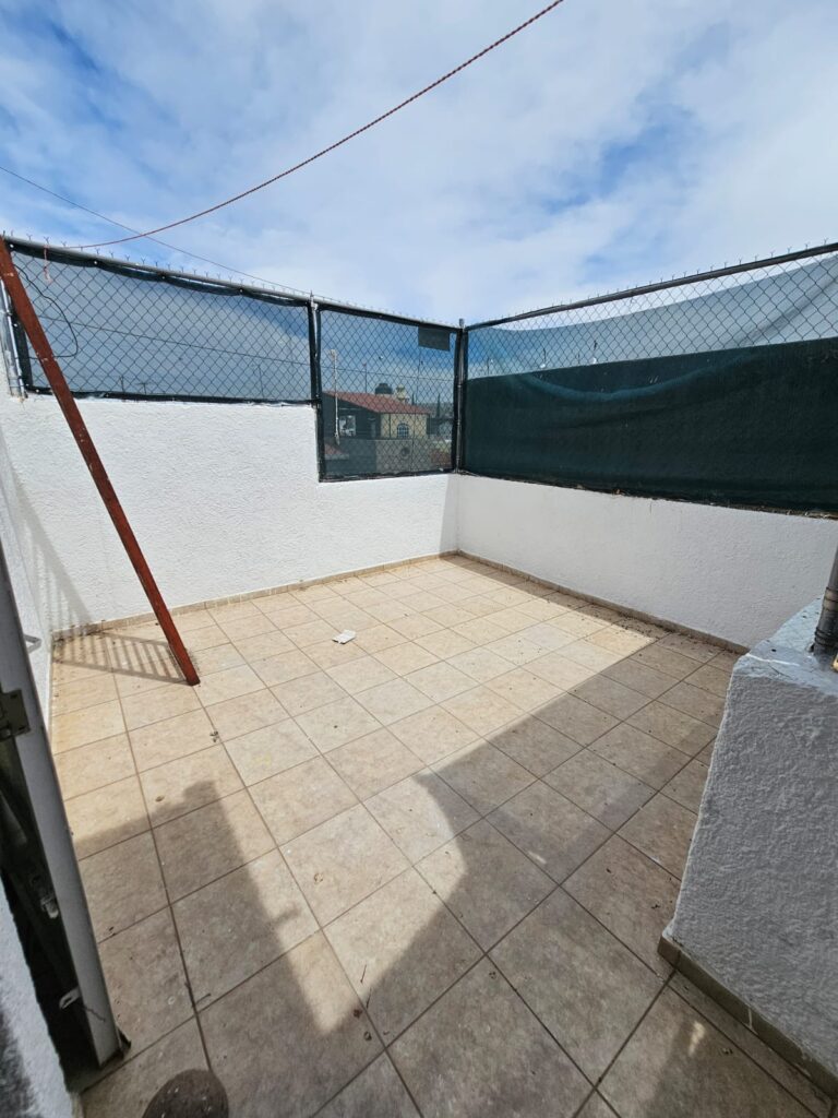 Galería de QUINTAS DEL FEDERALISMO CASA EN VENTA EN ZAPOPAN, EN ESQUINA DE 3 PISOS