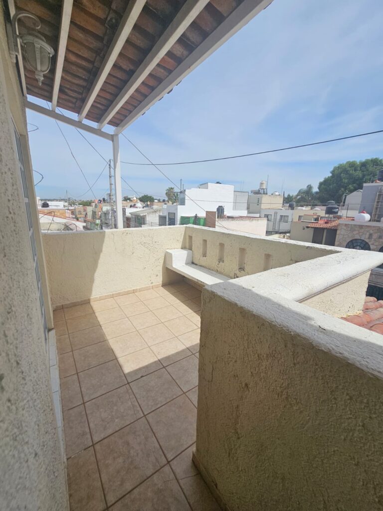 Galería de QUINTAS DEL FEDERALISMO CASA EN VENTA EN ZAPOPAN, EN ESQUINA DE 3 PISOS