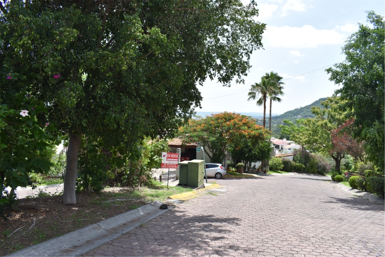 Galería de HERMOSO TERRENO EN EL COTO LA NORIA