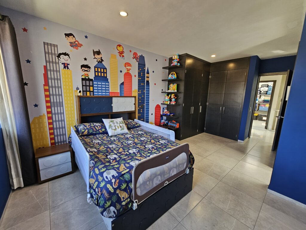 Galería de LAS CAÑADAS CASA EN RENTA DE 5 HABITACIONES CON ESPECTACULAR VISTA