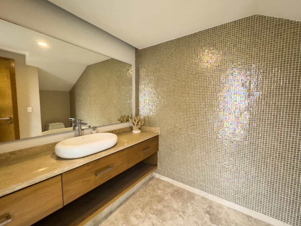 Galería de LAS CAÑADAS CASA EN VENTA COTO LA PRADERA COLINDANTE CON BONITA CAÑADA
