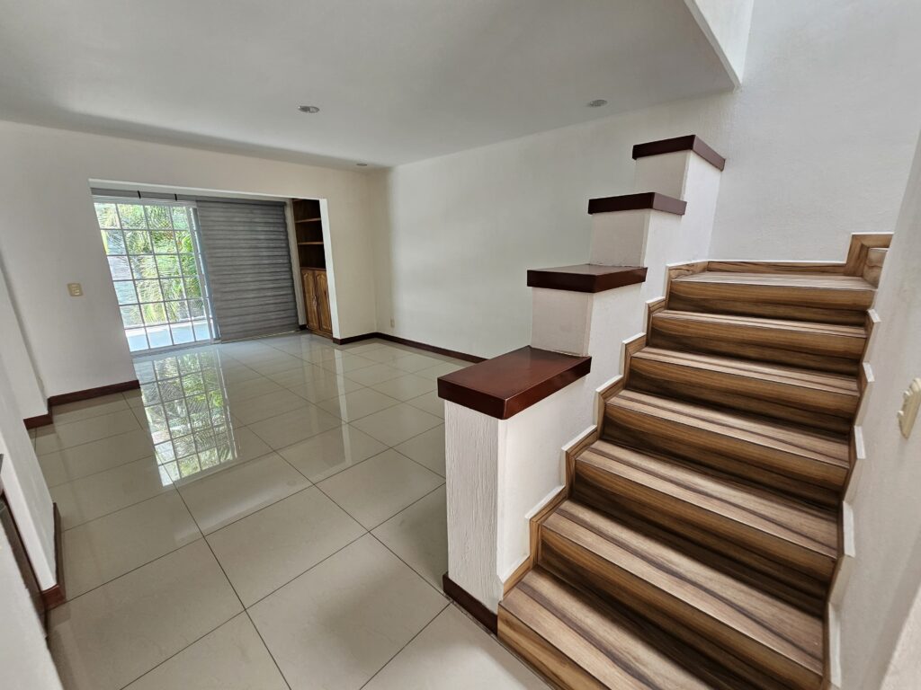 Galería de LA ESTANCIA CASA EN VENTA EN COTO PRIVADO A 2 MIN DE COSTCO