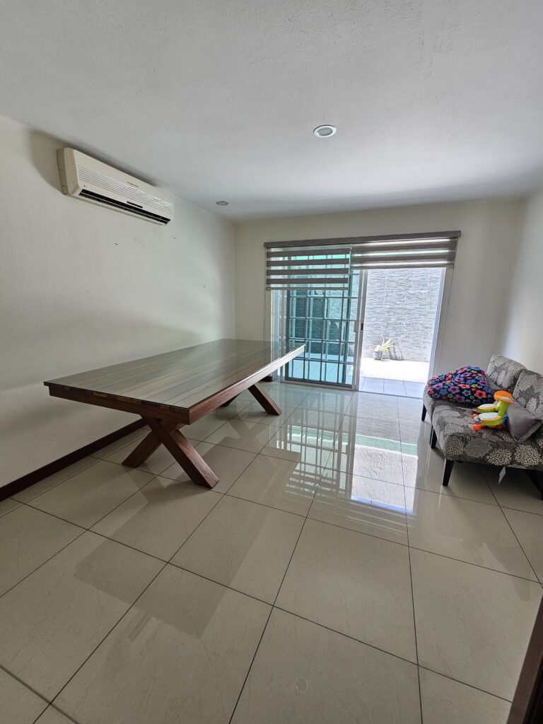 Galería de LA ESTANCIA CASA EN VENTA EN COTO PRIVADO A 2 MIN DE COSTCO