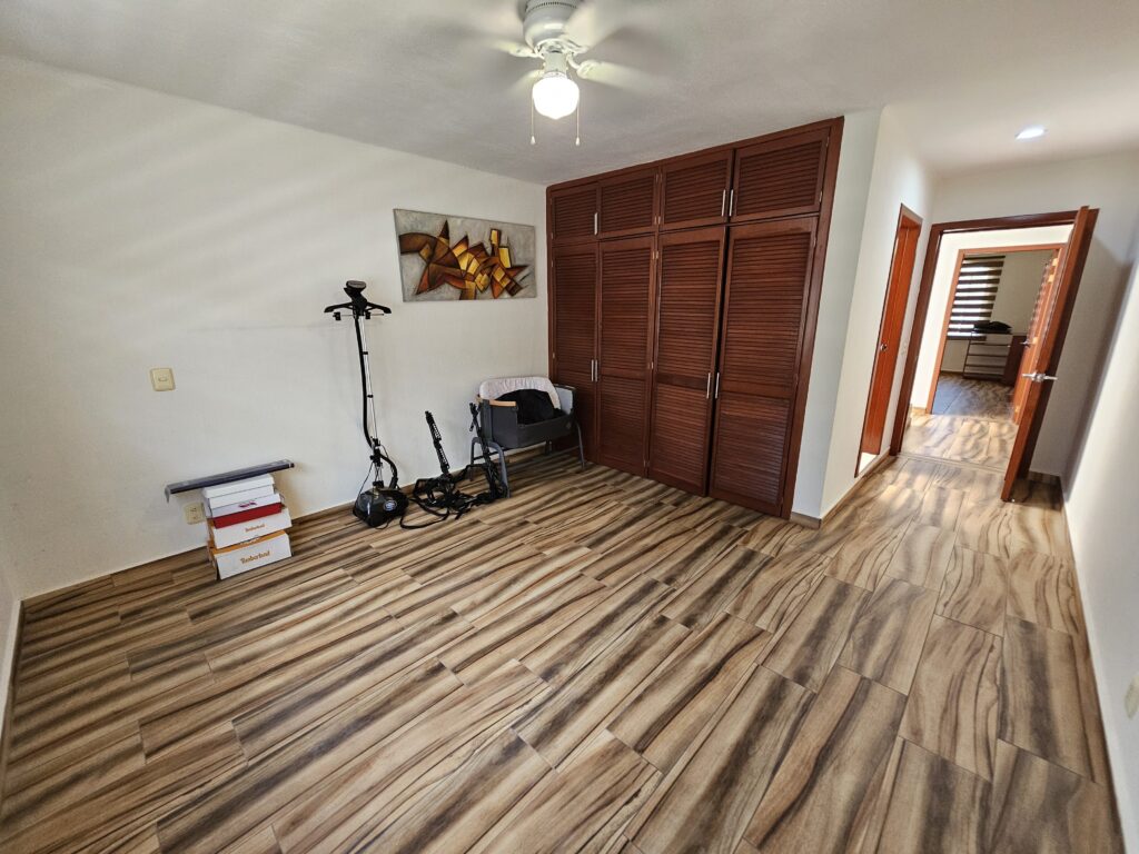Galería de LA ESTANCIA CASA EN VENTA EN COTO PRIVADO A 2 MIN DE COSTCO