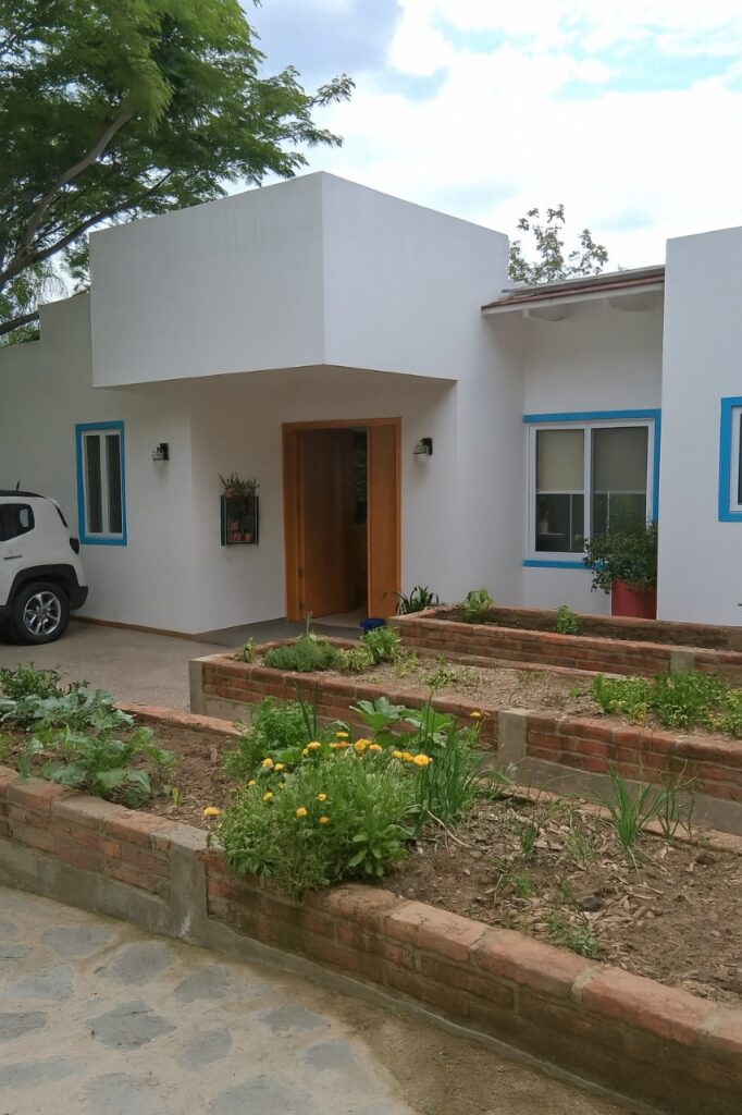 Galería de Las Cañadas Casa en Venta Seminueva de Una Sola Planta