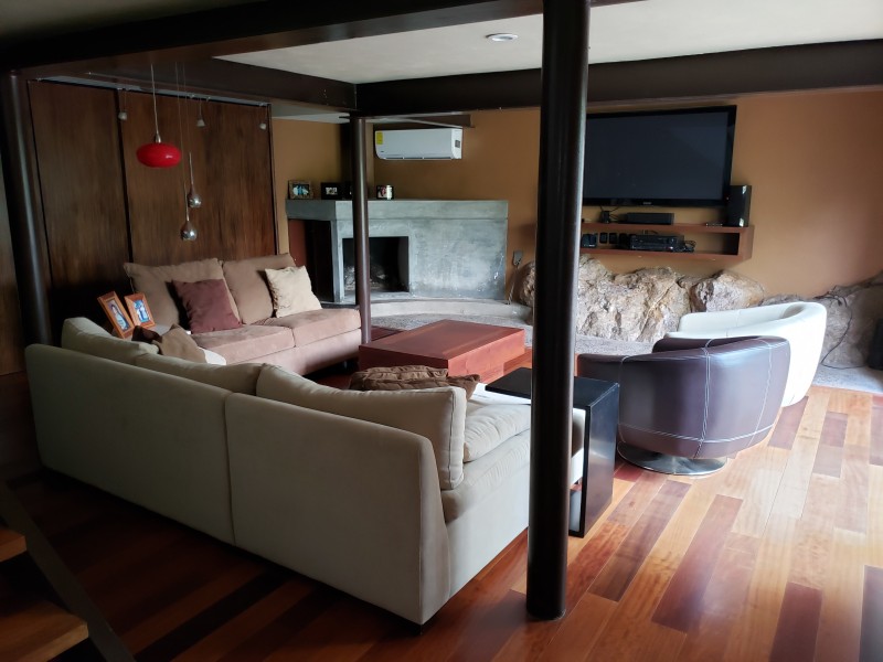 Galería de LAS CAÑADAS CASA EN VENTA CON GRAN TERRENO Y LOFT INDEPENDIENTE