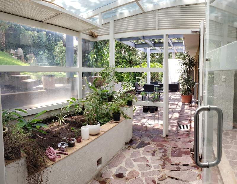 Galería de LAS CAÑADAS CASA EN VENTA CON GRAN TERRENO Y LOFT INDEPENDIENTE