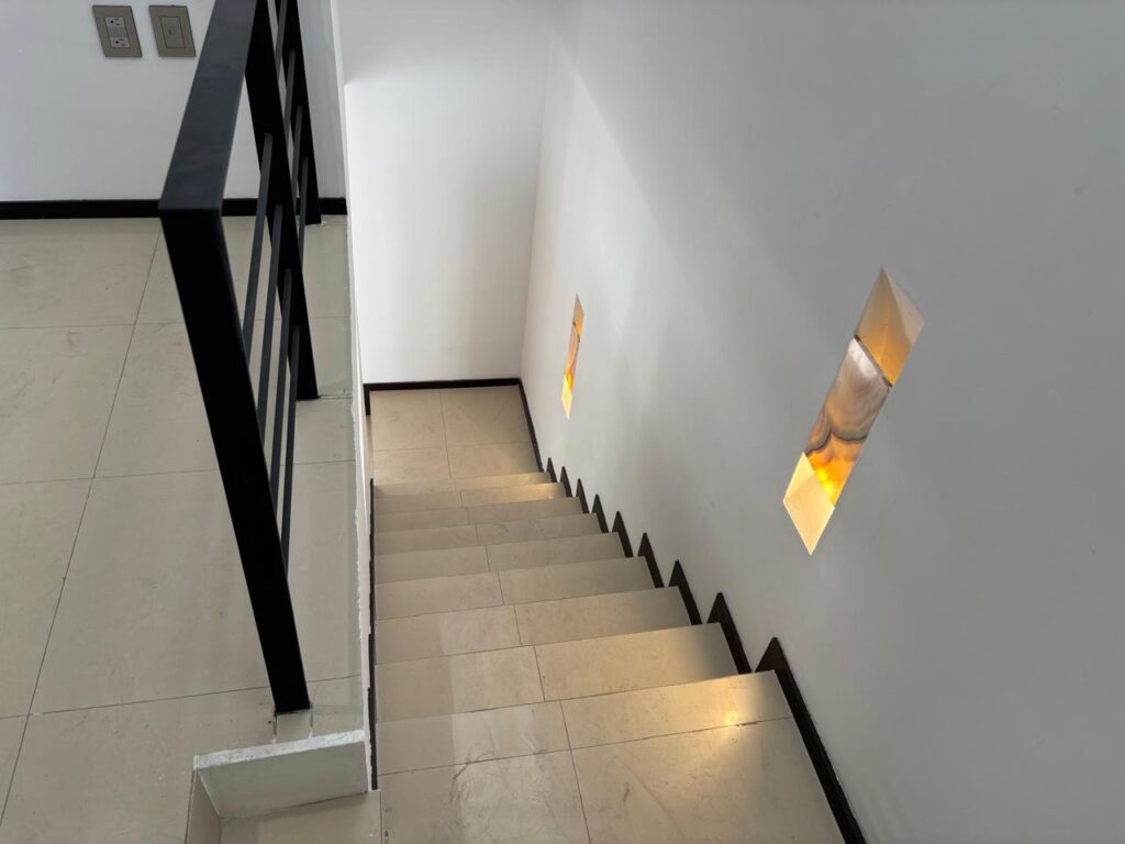 Galería de Altavista Zapopan Casa en Venta en Coto con Alberca