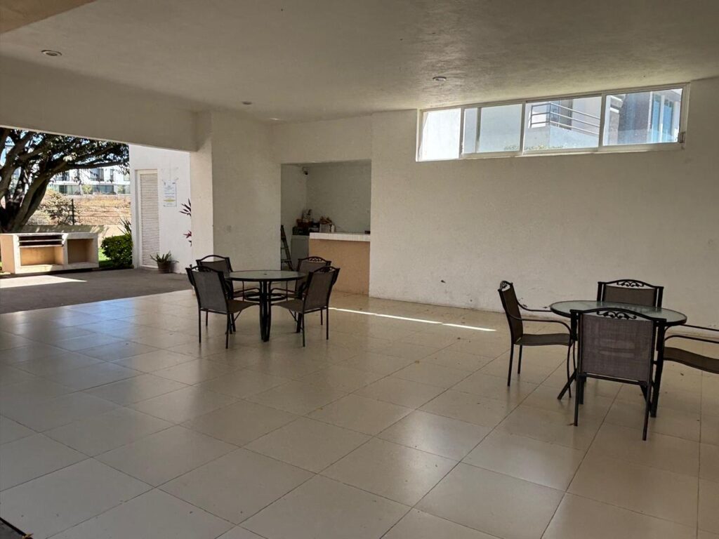 Galería de Altavista Zapopan Casa en Venta en Coto con Alberca