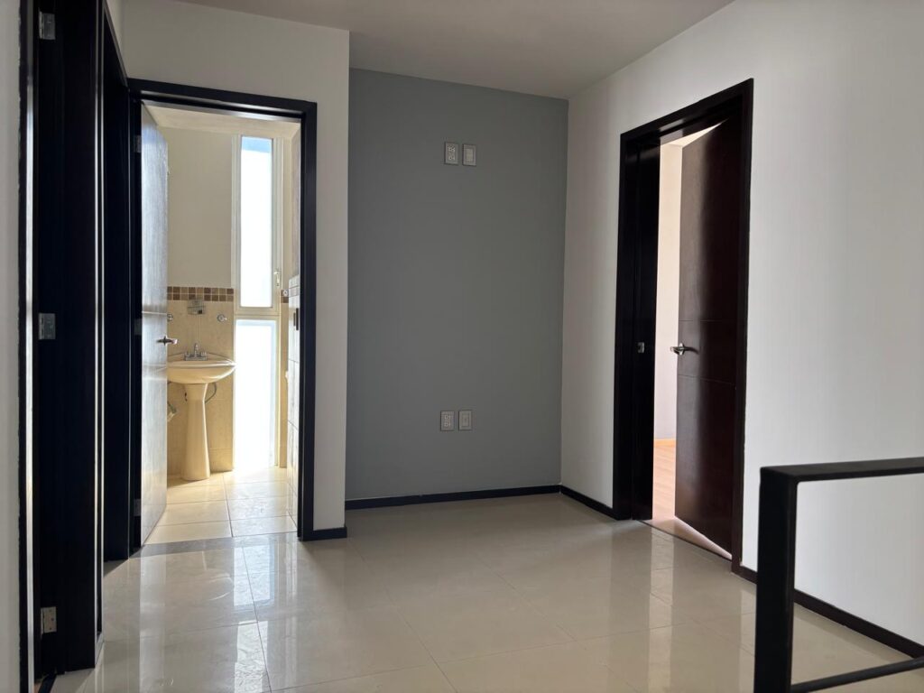 Galería de Altavista Zapopan Casa en Venta en Coto con Alberca