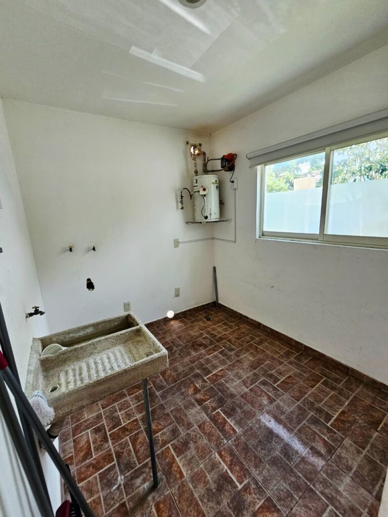 Galería de LAS CAÑADAS CASA EN VENTA EN COTO SAN ÁNGEL CON HERMOSA VISTA