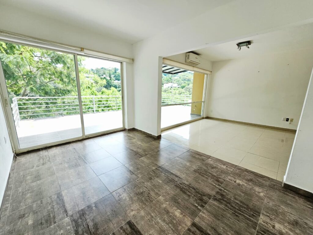 Galería de LAS CAÑADAS CASA EN VENTA EN COTO SAN ÁNGEL CON HERMOSA VISTA