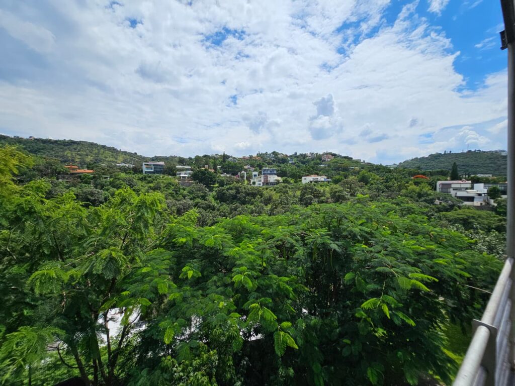 Galería de LAS CAÑADAS CASA EN VENTA EN COTO SAN ÁNGEL CON HERMOSA VISTA