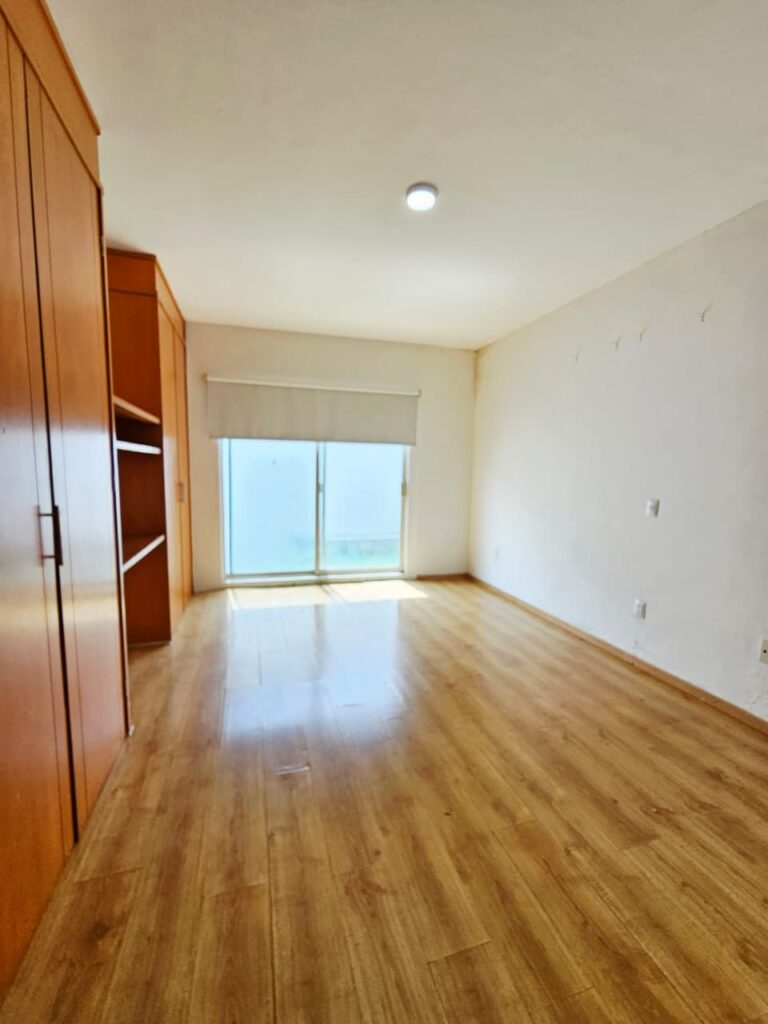 Galería de LAS CAÑADAS CASA EN VENTA EN COTO SAN ÁNGEL CON HERMOSA VISTA