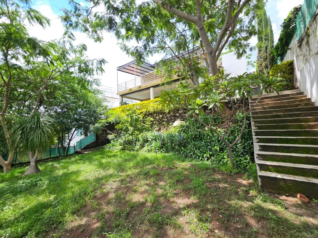 Galería de LAS CAÑADAS CASA EN VENTA EN COTO SAN ÁNGEL CON HERMOSA VISTA