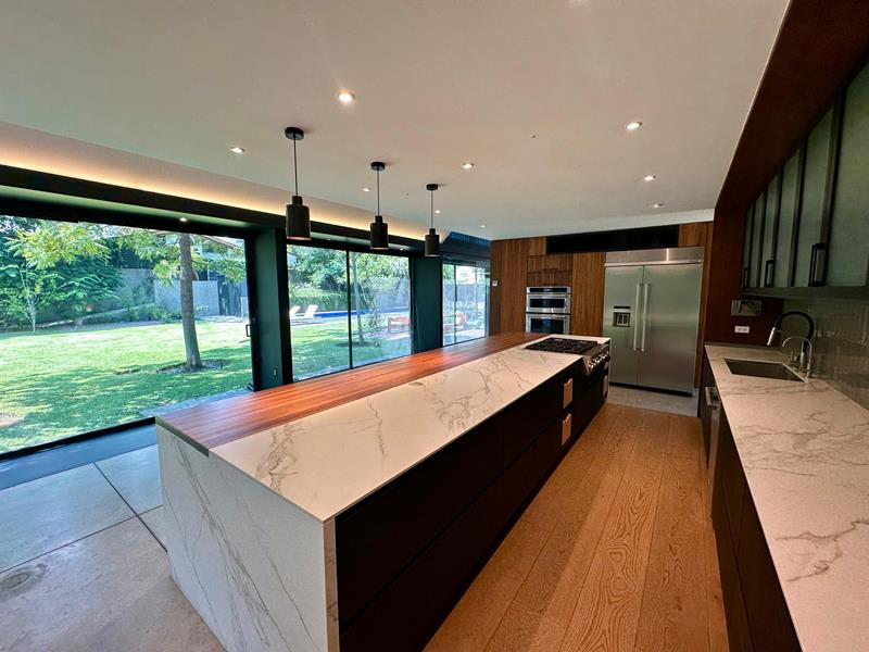 Galería de LAS CAÑADAS CASA EN VENTA PRECIOSA A CAMPO DE GOLF UNA SOLA PLANTA CON ALBERCA