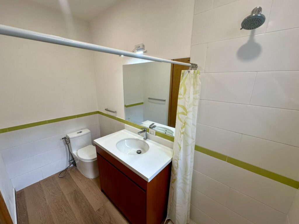 Galería de Las Cañadas Casa en Venta Seminueva de Una Sola Planta