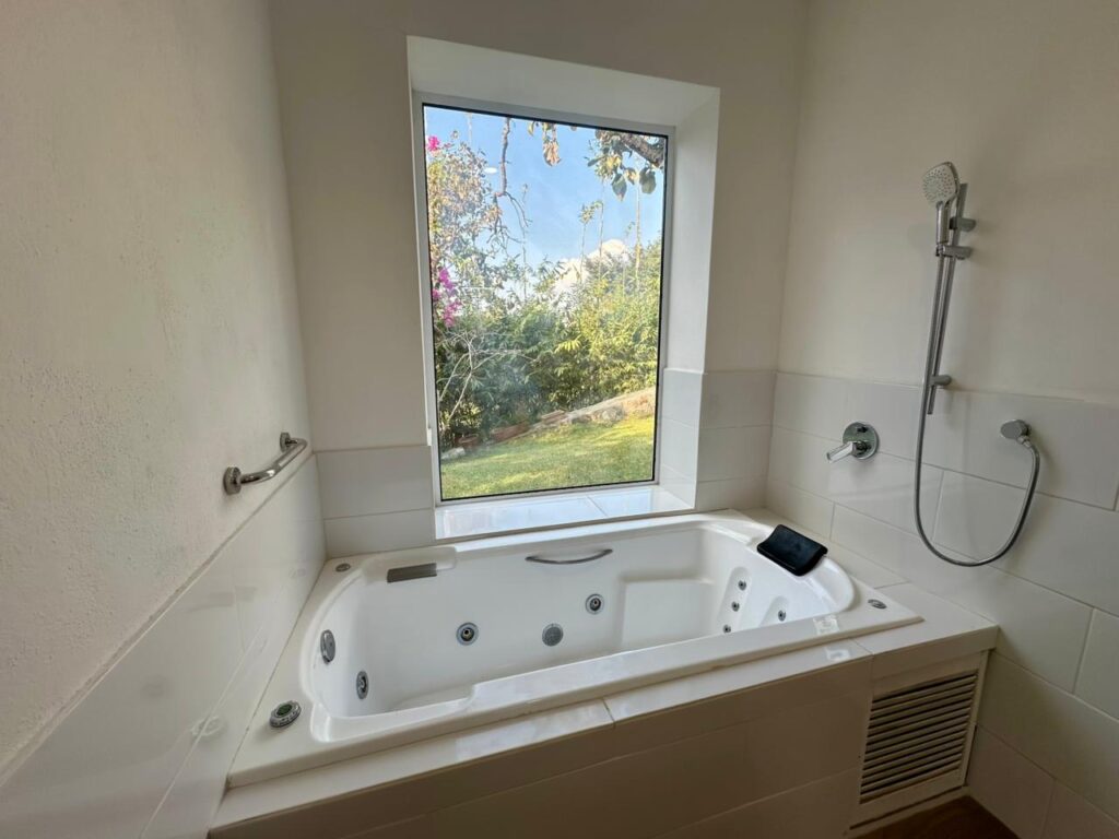 Galería de Las Cañadas Casa en Venta Seminueva de Una Sola Planta