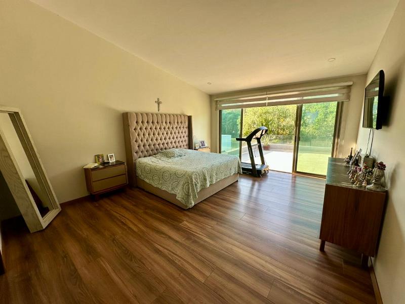 Galería de LAS CAÑADAS CASA EN VENTA CON ALBERCA EN COTO ABEDULES