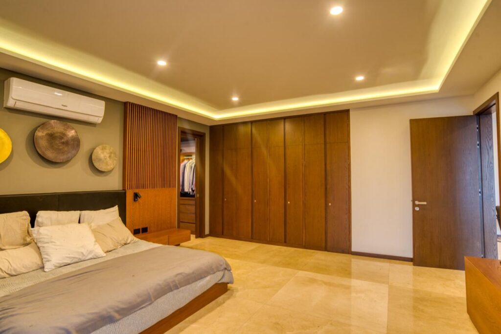 Galería de LAS CAÑADAS CASA EN VENTA DE LUJO CON GRAN DISEÑO Y VISTAS PANORÁMICAS