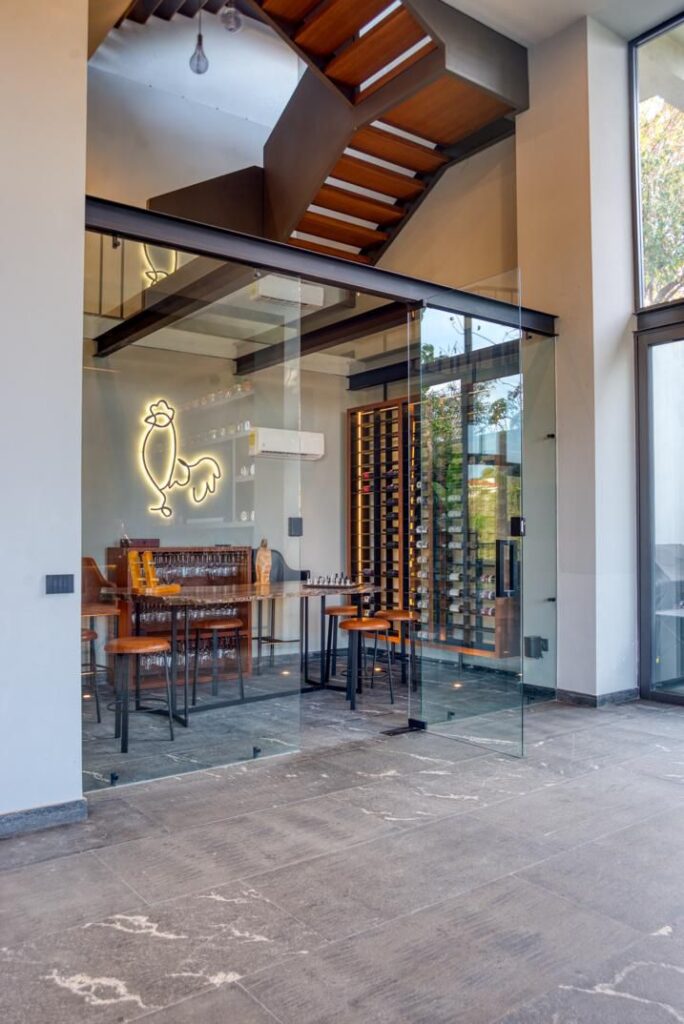 Galería de LAS CAÑADAS CASA EN VENTA DE LUJO CON GRAN DISEÑO Y VISTAS PANORÁMICAS