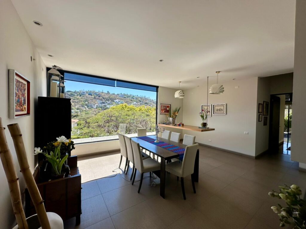 Galería de LAS CAÑADAS CASA EN VENTA EN COTO LA PRADERA COLINDANTE A CAÑADA