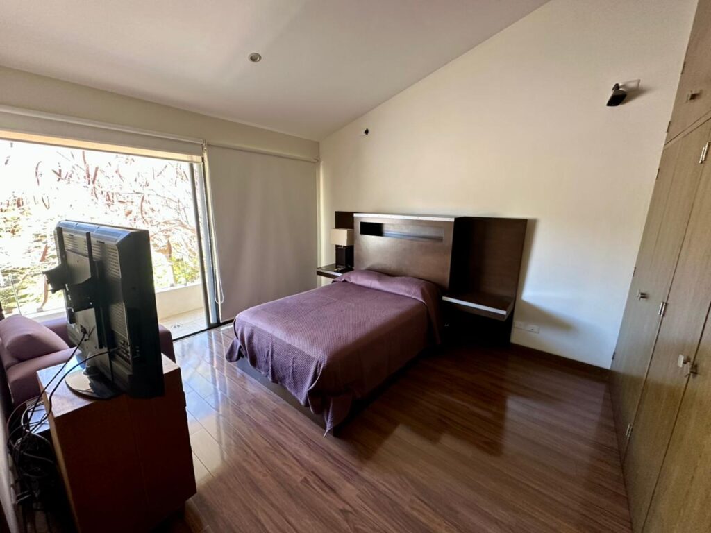 Galería de LAS CAÑADAS CASA EN VENTA EN COTO LA PRADERA COLINDANTE A CAÑADA