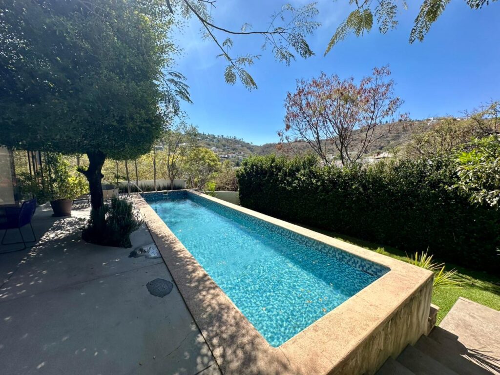 Galería de LAS CAÑADAS CASA EN VENTA EN COTO LA PRADERA COLINDANTE A CAÑADA