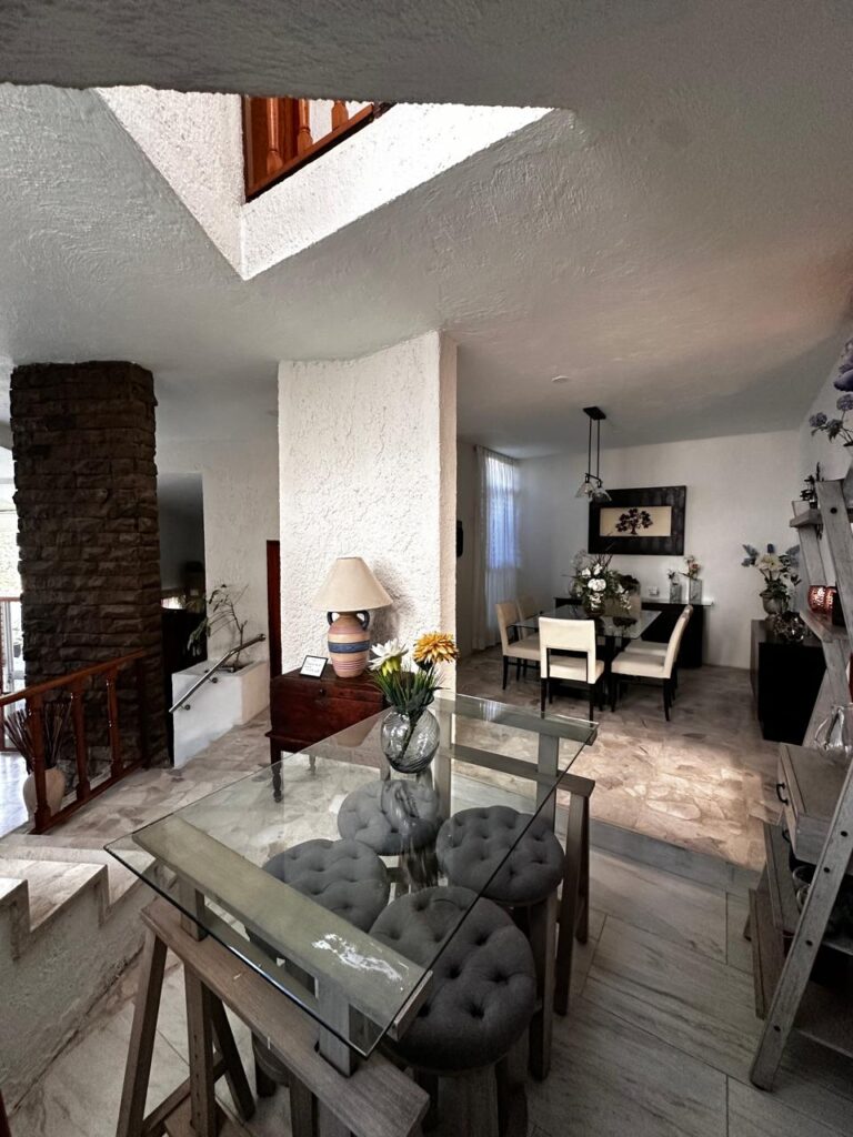 Galería de LAS CAÑADAS CASA EN RENTA AMUEBLADA CON BUENA UBICACIÓN