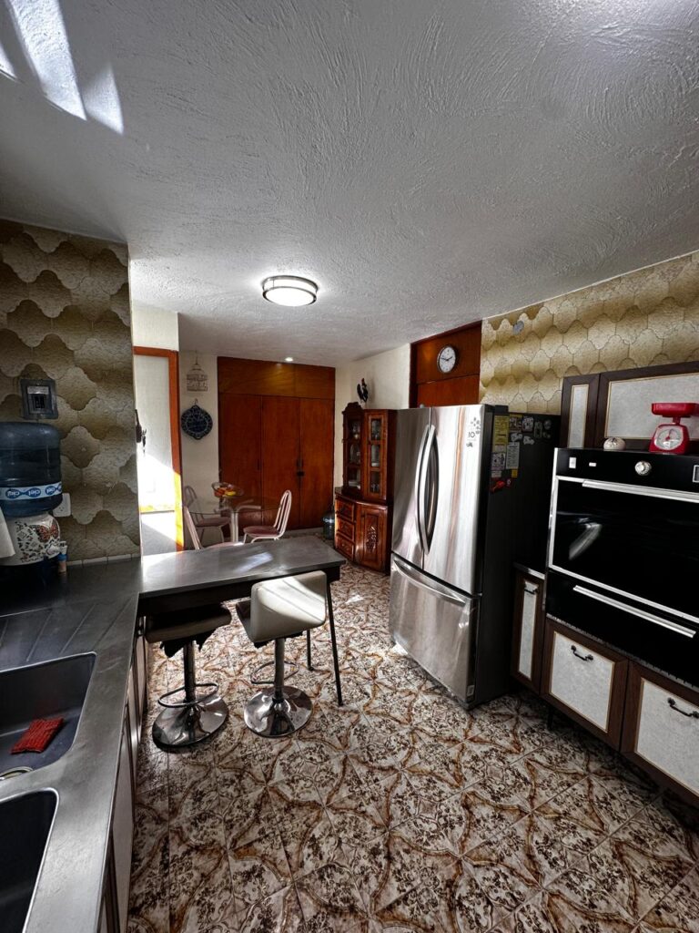 Galería de LAS CAÑADAS CASA EN RENTA AMUEBLADA CON BUENA UBICACIÓN