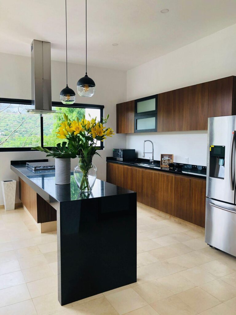 Galería de Las Cañadas Casa en Preventa Frente Al Centro Comercial Coto Emma