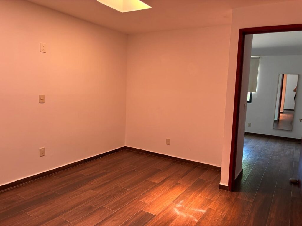 Galería de Las Cañadas Casa en Renta de Una Planta Con 4 Habitaciones Cerca del Colegio Alemán