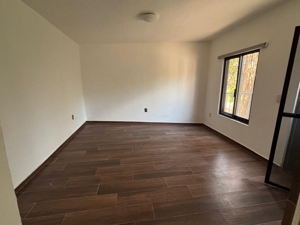Galería de Las Cañadas Casa en Renta de Una Planta Con 4 Habitaciones Cerca del Colegio Alemán