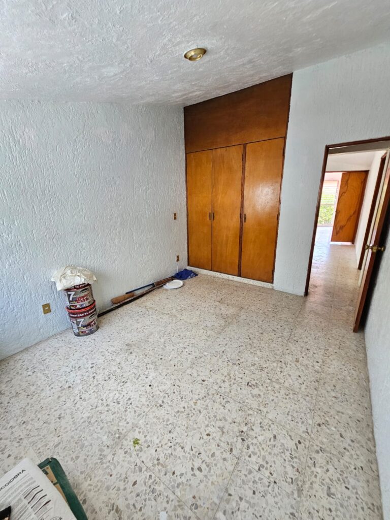 Galería de LAS CAÑADAS CASA EN RENTA CON BUENA UBICACIÓN