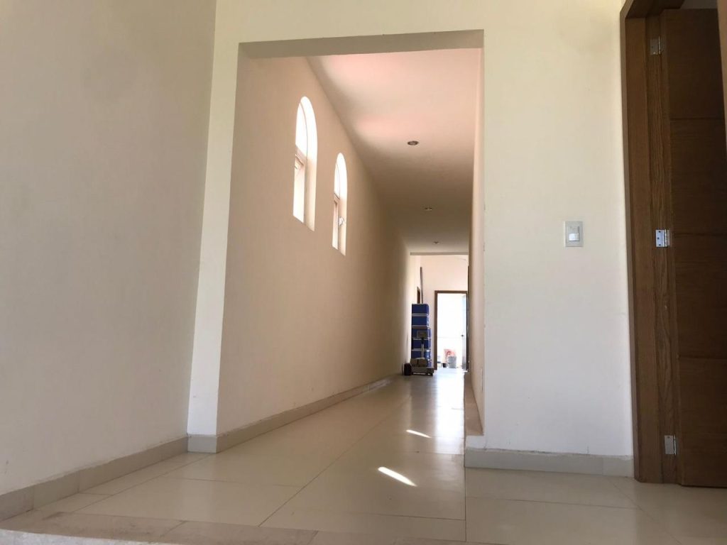 Galería de LAS CAÑADAS CASA EN VENTA DE UNA PLANTA* CON VISTA ESPECTACULAR