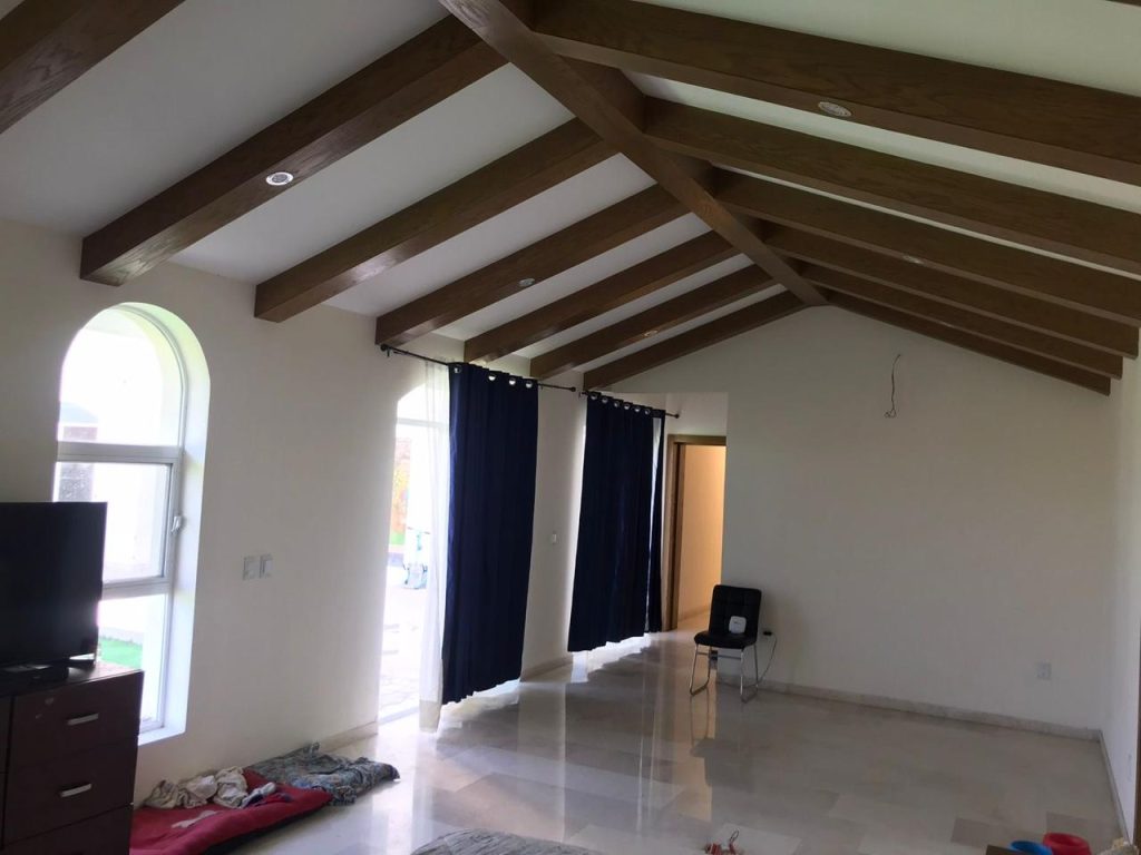 Galería de LAS CAÑADAS CASA EN VENTA DE UNA PLANTA* CON VISTA ESPECTACULAR