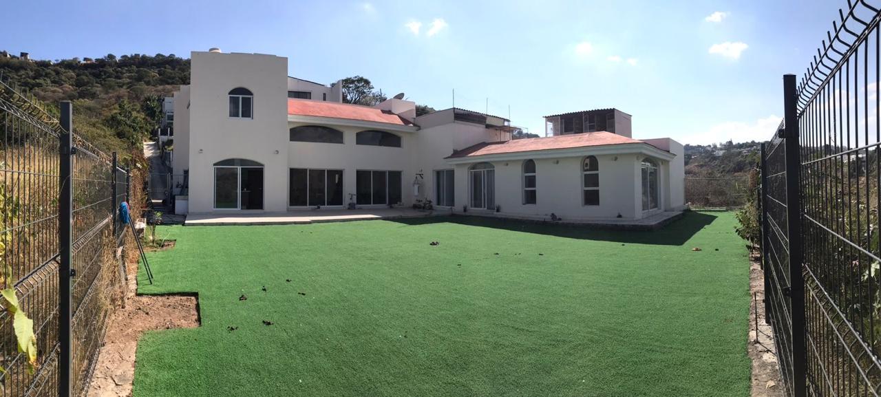 LAS CAÑADAS CASA EN VENTA DE UNA PLANTA* CON VISTA ESPECTACULAR
