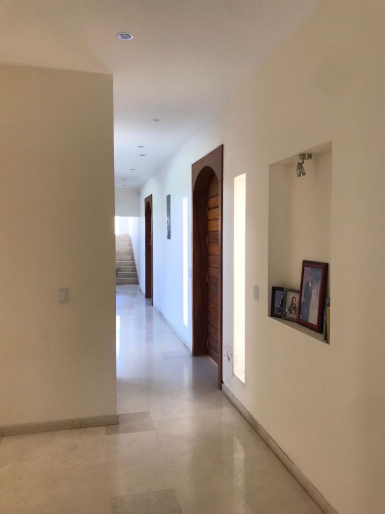 Galería de LAS CAÑADAS CASA EN VENTA DE UNA PLANTA* CON VISTA ESPECTACULAR