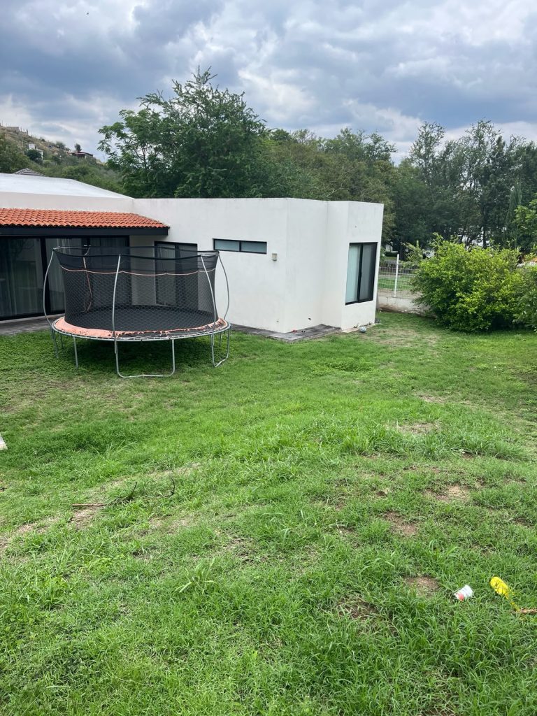 Galería de Las Cañadas Casa en Venta de Una Sola Planta en Coto Abedules