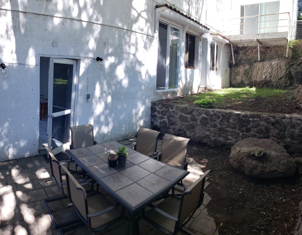 Galería de Las Cañadas Departamento en Renta Amueblado con Terraza, Jardín y Bonita Vista