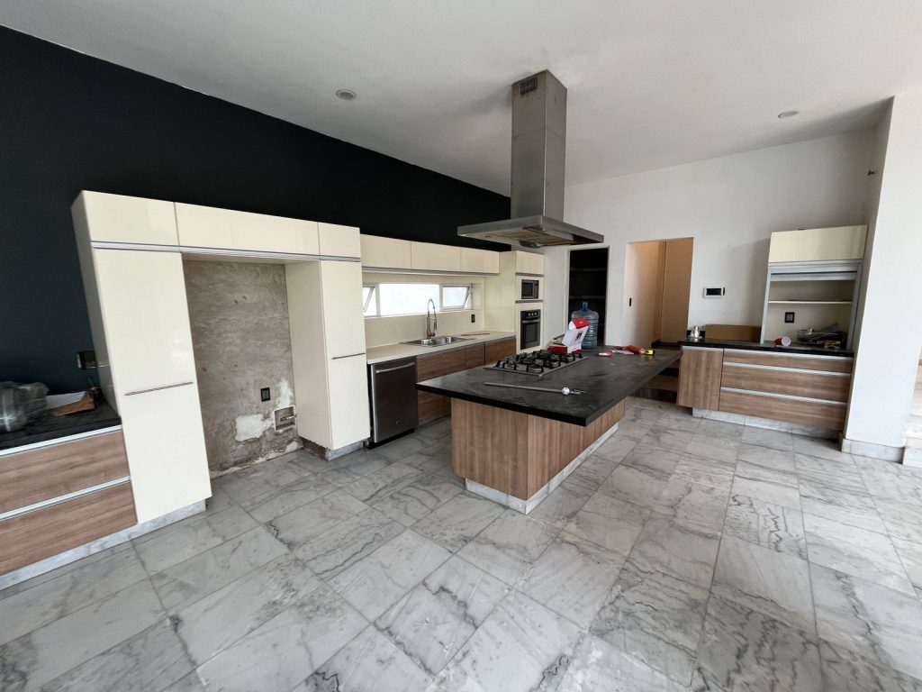 Galería de Las Cañadas Casa en Renta O Venta Con Alberca en el Coto la Pradera