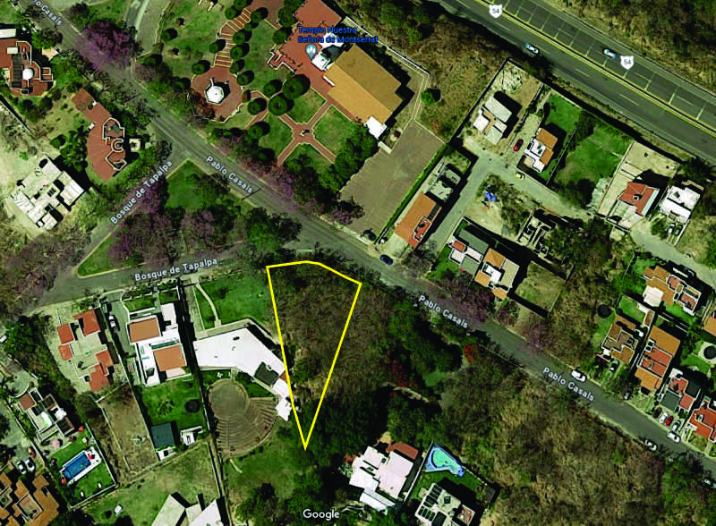 Galería de LAS CAÑADAS LOTE EN VENTA EN ESQUINA SEMIPLANO FRENTE AL TEMPLO CON VISTA