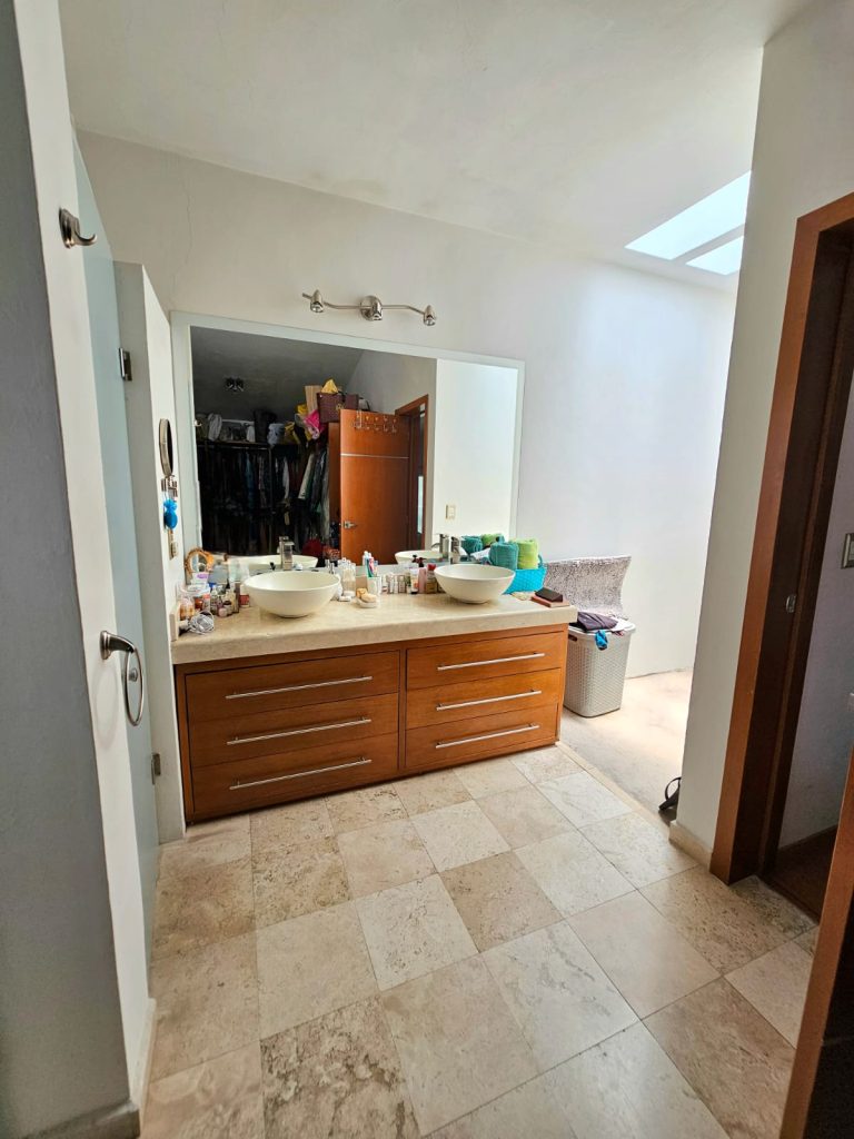 Galería de Las Cañadas Casa en Venta en Coto La Pradera con Elevador