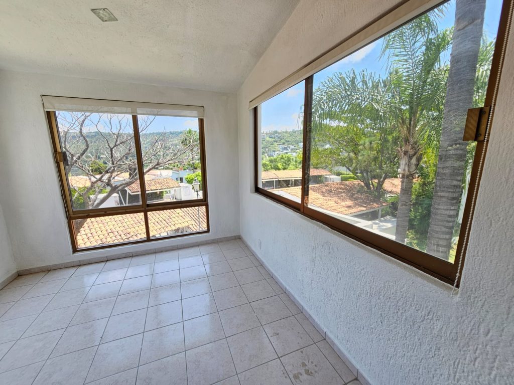 Galería de Las Cañadas Casa en Renta en Coto Privado Con Alberca y Excelente Ubicación