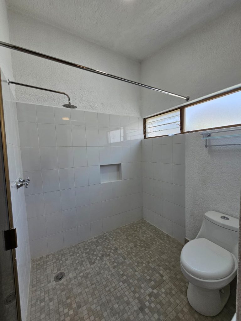 Galería de Las Cañadas Casa en Renta en Coto Privado Con Alberca y Excelente Ubicación