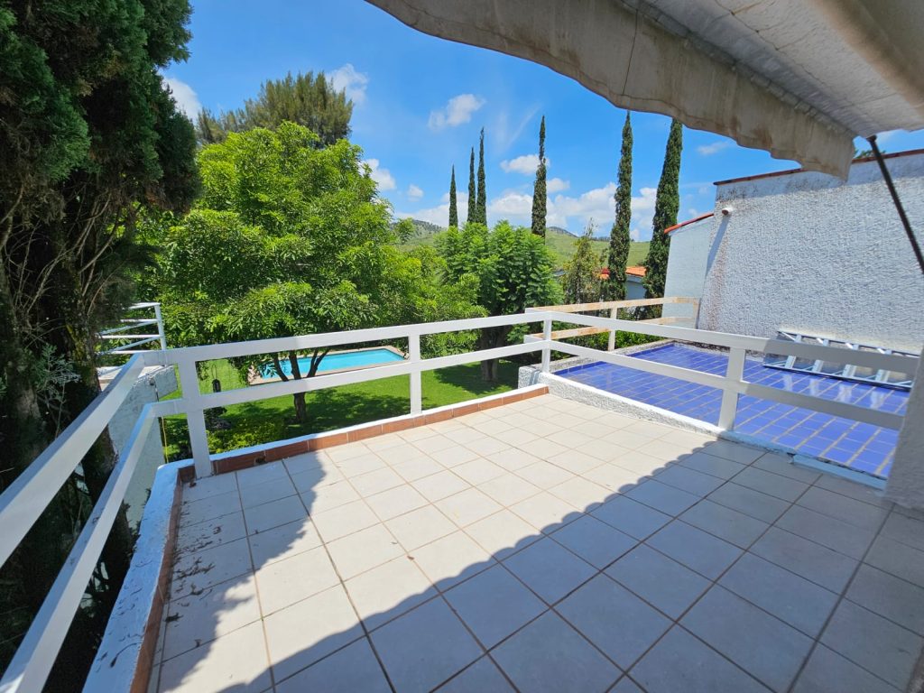 Galería de Las Cañadas Casa en Renta en Coto Privado Con Alberca y Excelente Ubicación