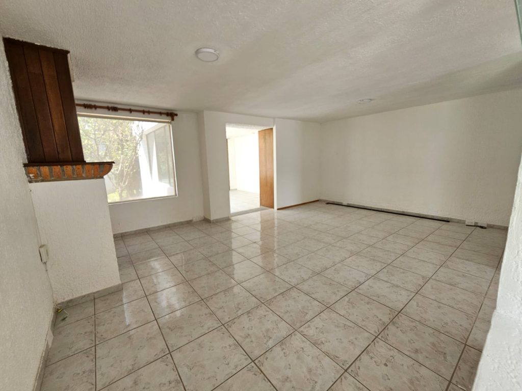 Galería de Las Cañadas Casa en Renta en Coto Privado Con Alberca y Excelente Ubicación