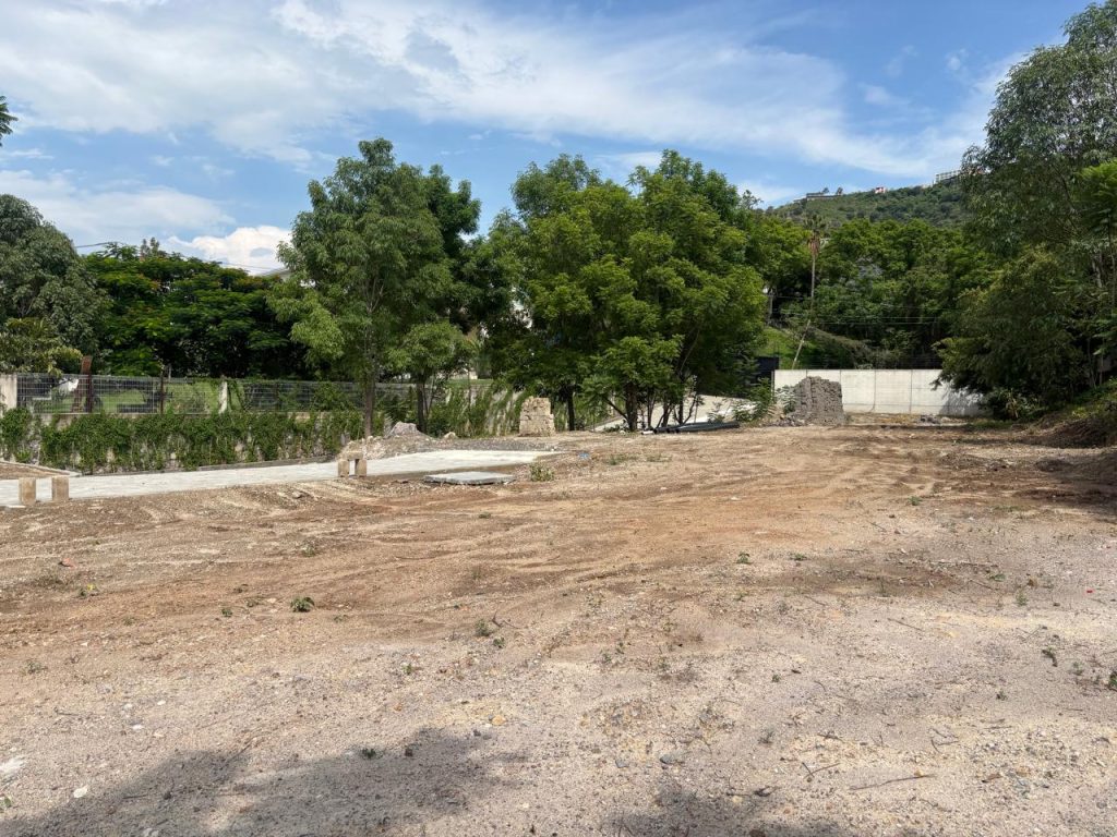 Galería de LAS CAÑADAS ÚNICOS 4 LOTES EN VENTA PLANOS EN COTO PRIVADO